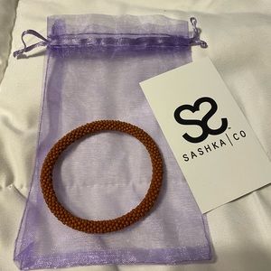 Saska bracelet 8”